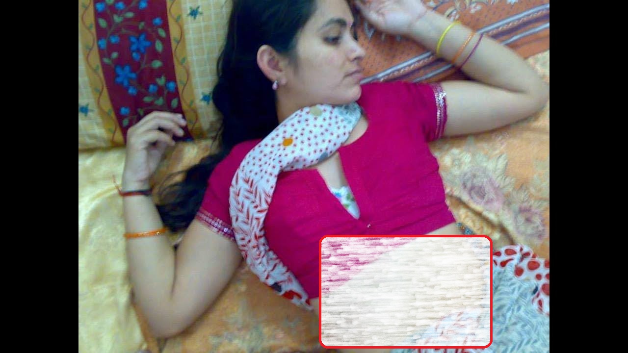 পাশে কেউ না থাকলে ভিডিওটি একা দেখুন …