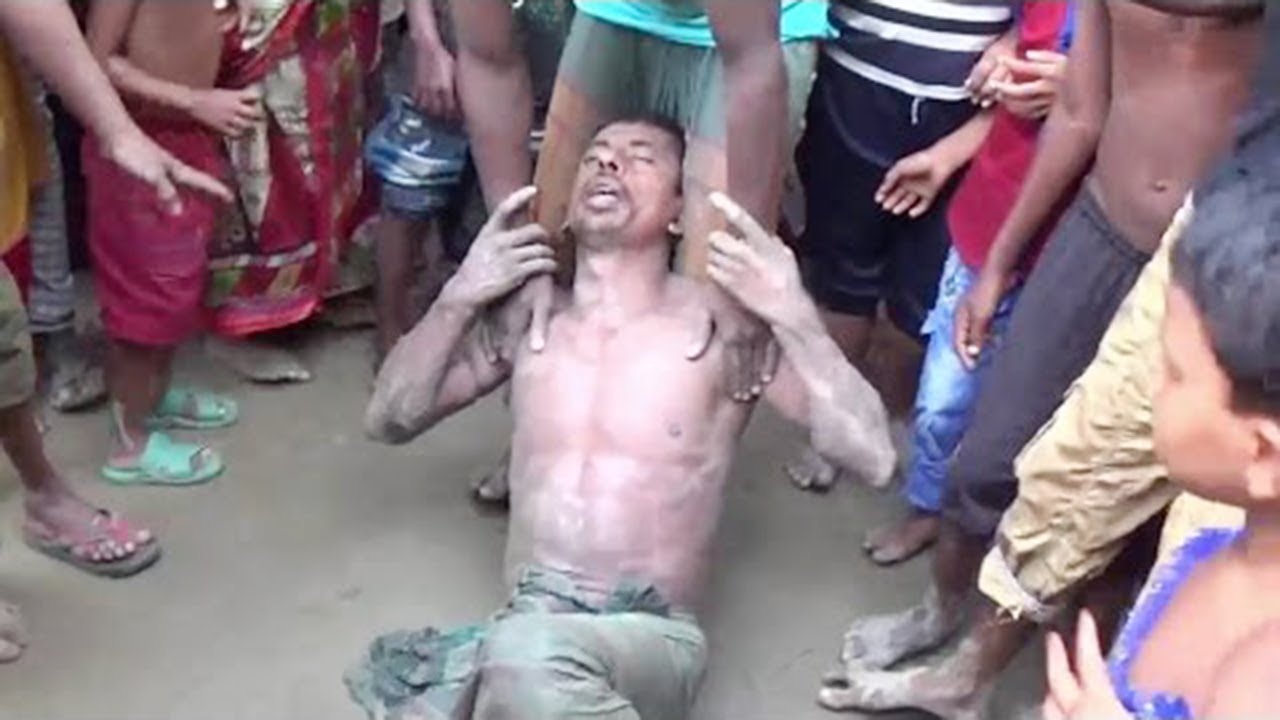কেনো বজ্রপাতে নিহত ব্যক্তির লাশ চুরি হয় ? কি বিশেষত্ব আছে? জানলে চোখ কপালে উঠবে