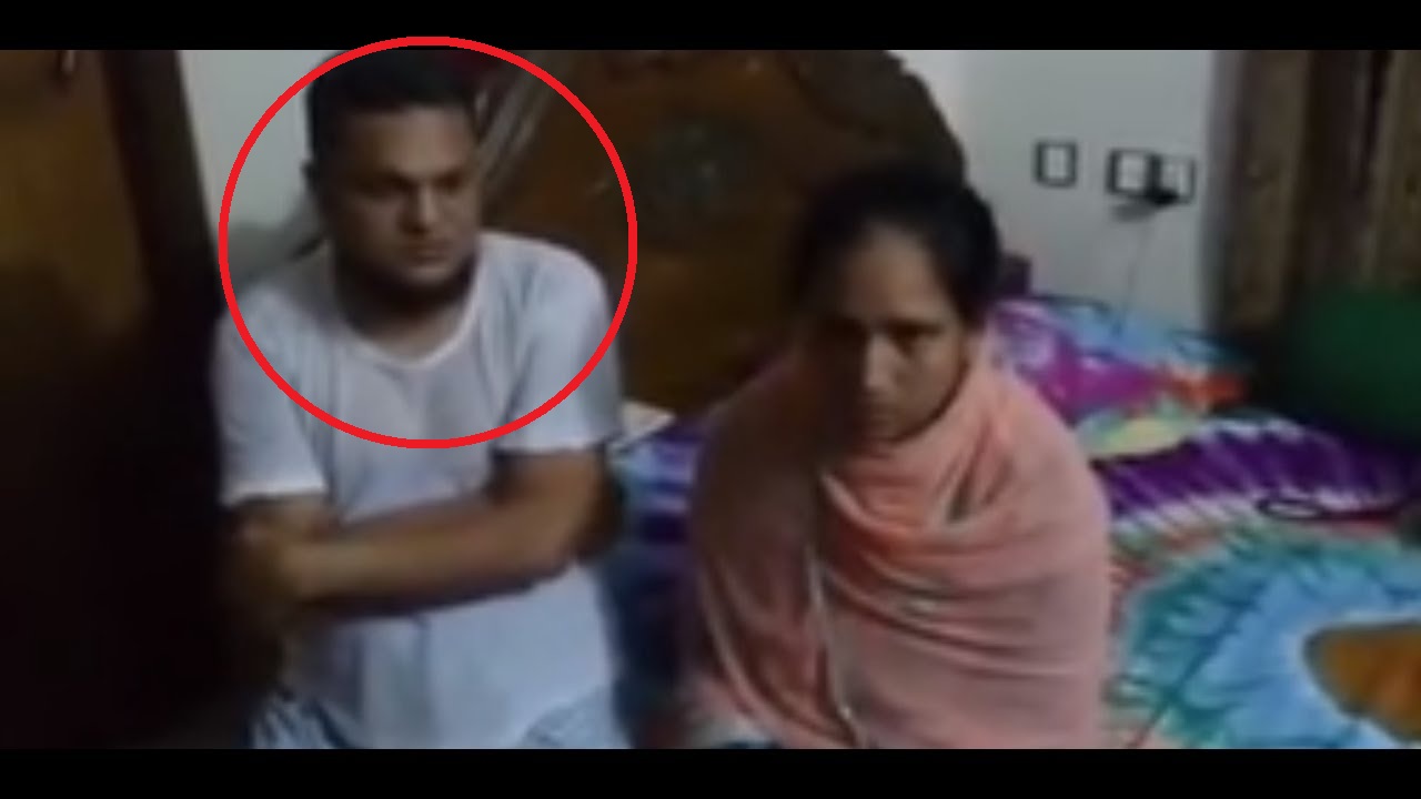 নারীর সঙ্গে ইমামের ভিডিও ভাইরাল, সমালোচনার ঝড় (ভিডিও)