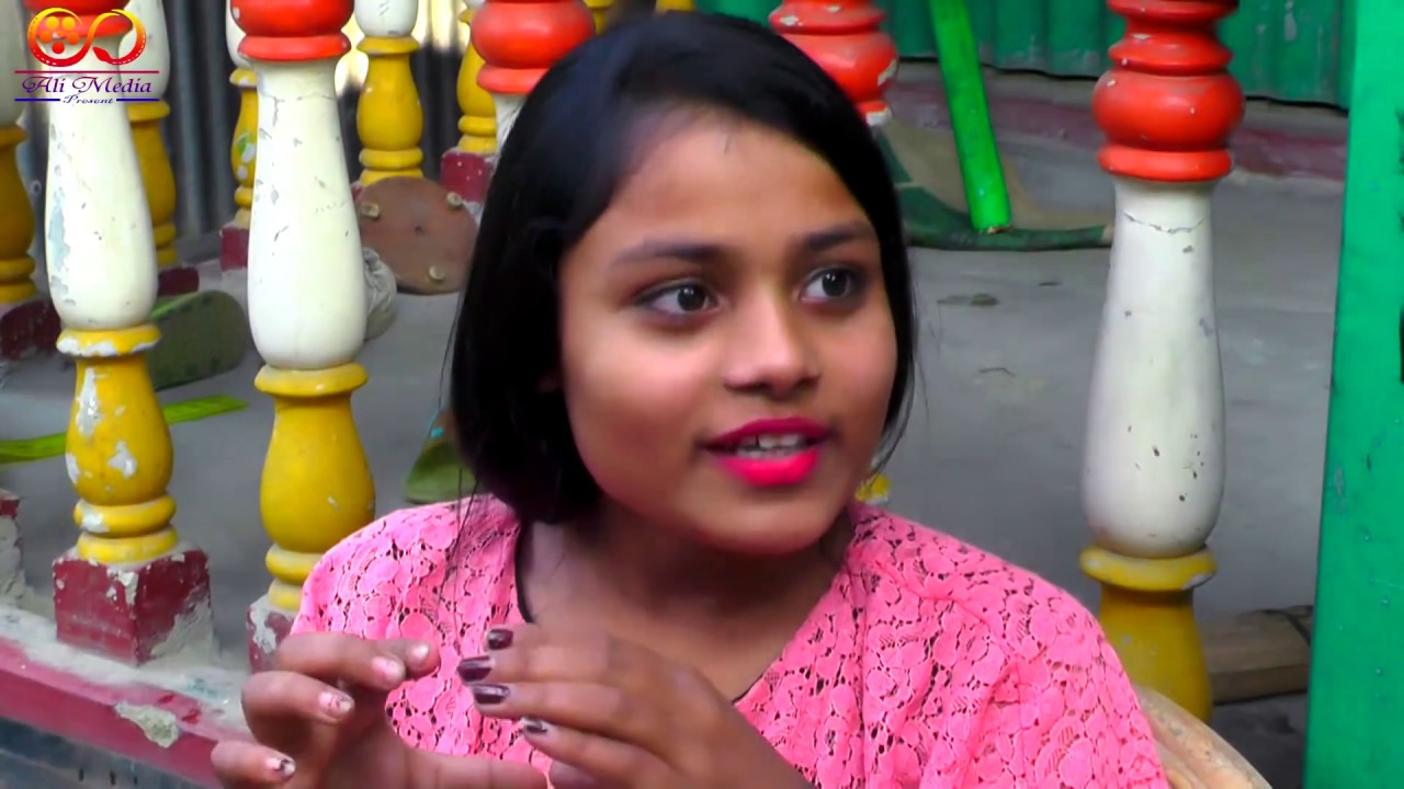 পাশে কেউ থাকলে ভিডিওটি দেখবেন না , শুধুমাত্র বড়দের জন্য ।