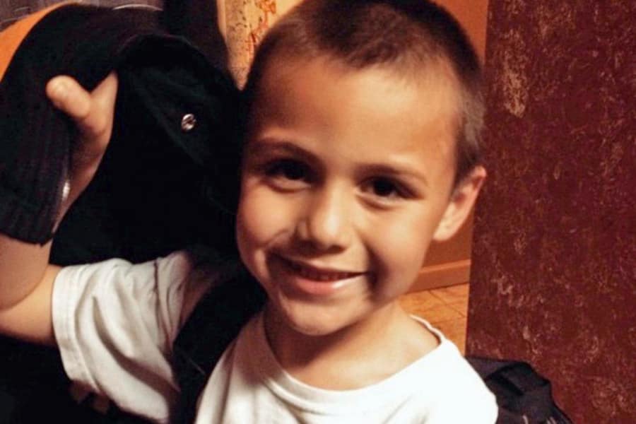 ১০ বছরের শিশুকে নৃশংসভাবে খুন করল মা