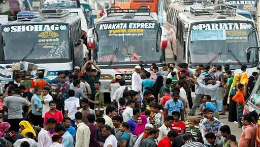 ঘরমুখো মানুষের চাপ বাড়ছে বাস টার্মিনালে