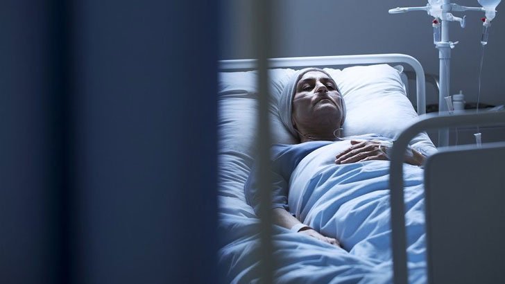 যেসব কারণে মানুষ কোমায় চলে যান