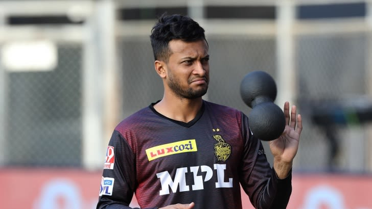 আইপিএল: সাকিবকে নিল না কোনো দল