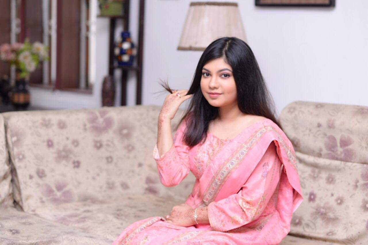 নতুন বিজ্ঞাপনে নিশা মাহমুদা
