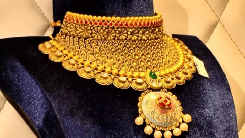 স্বর্ণের দাম দেশে ইতিহাস গড়ল
